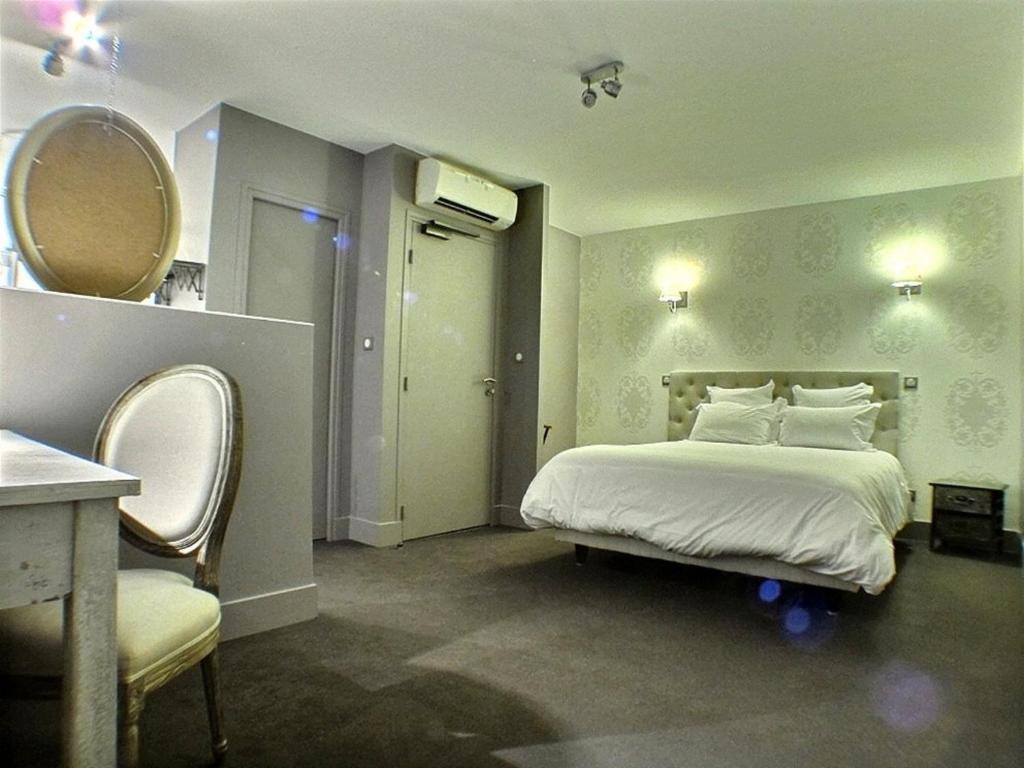 Hotel 19'Cent Le Creusot Room photo